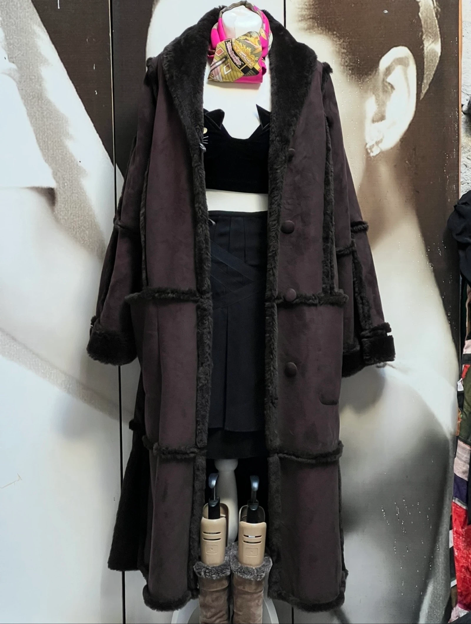 Et Dieu Créa La Femme Manteau en fausse fourrure 